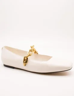 Bailarina Guess FLTBLE LEA02 LEVY Ivory de Mujer