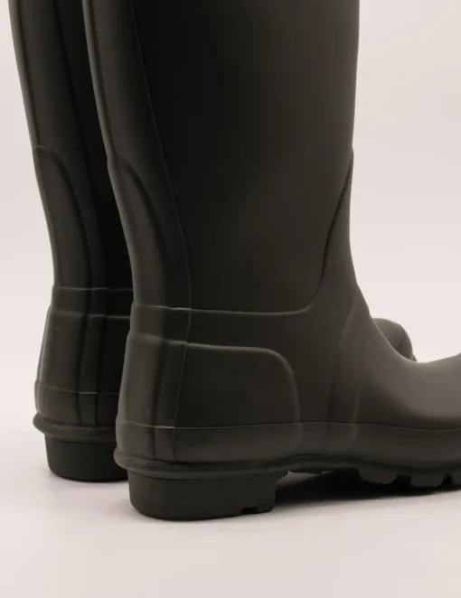 Bota Hunter 1000 tall dark olive de mujer.