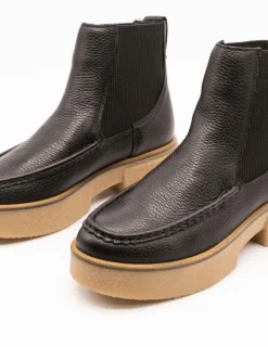 Botín Clarks 26178695 Linoso Top Black de Mujer
