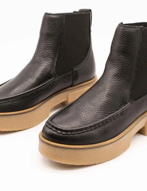 Botín Clarks 26178695 Linoso Top Black de Mujer