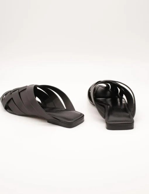 Mule Miuxa Xaro Kaiser Black de Mujer