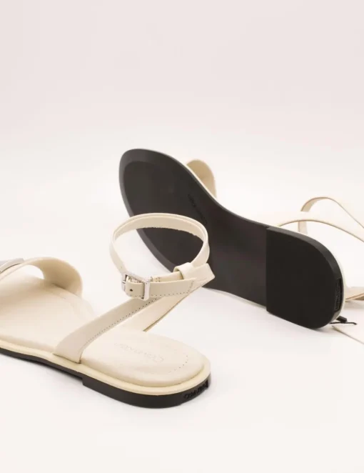 Sandalia Calvin Klein HW02367-AEO Turtle Dove de Mujer