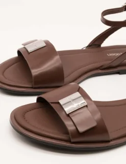 Sandalia Calvin Klein HW02367-GTW Chocolate de Mujer