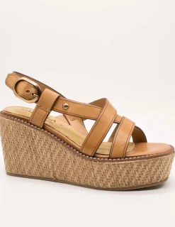 Sandalia Carmela 161546-02 Piel Camel de Mujer