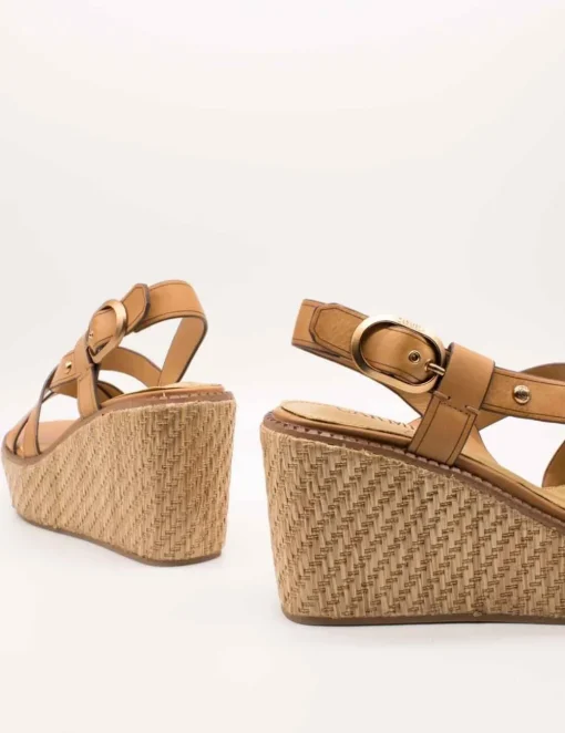 Sandalia Carmela 161546-02 Piel Camel de Mujer