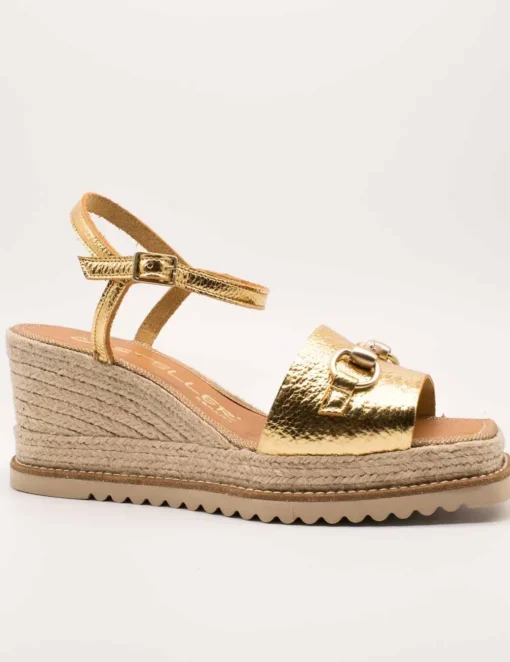 Sandalia Casteller 15-210-891 York Oro de Mujer