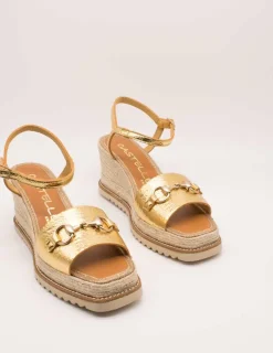 Sandalia Casteller 15-210-891 York Oro de Mujer