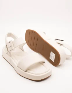 Sandalia Clarks 26176258 Alda Strap Off White de Mujer