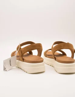 Sandalia Geox D55SZC 00022 C6001 Marrón de Mujer