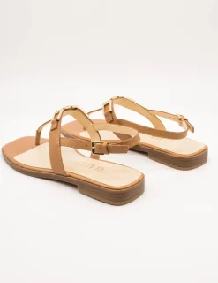 Sandalia Guess FLJREL LEA21 Reality Tan de Mujer