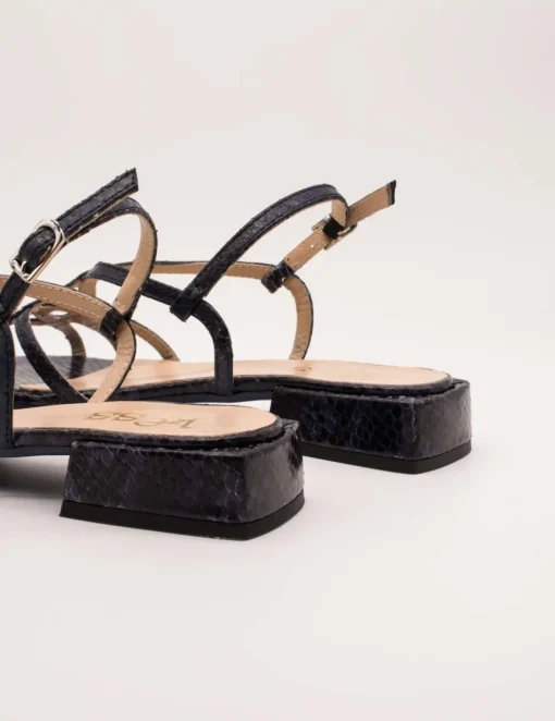 Sandalia Kess 22672 marino ambar de mujer.