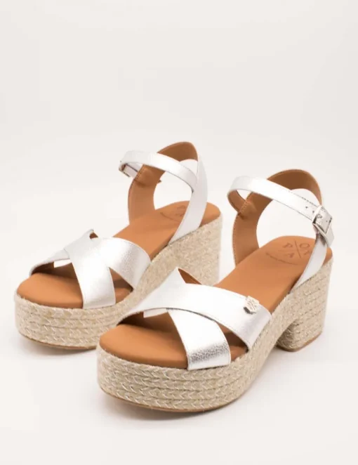 Sandalia Popa Clifton Laminado Plata Galaxy de Mujer