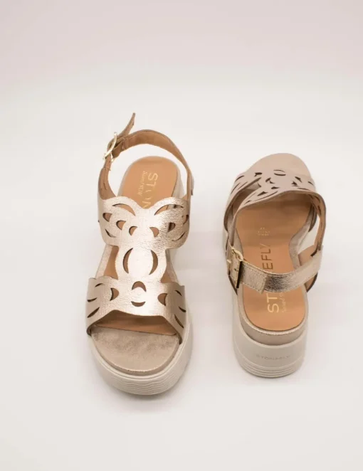 Sandalia Stonefly 220901-AT4 Parky 27 Dorado de Mujer
