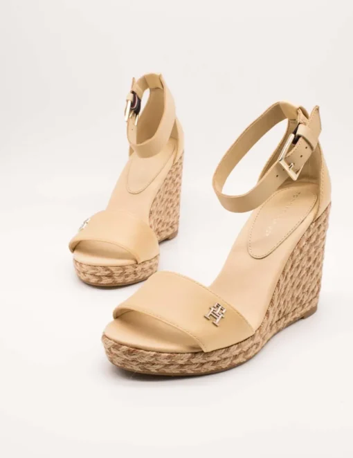 Sandalia Tommy Hilfiger FW07914-ACR Harvest Wheat de Mujer