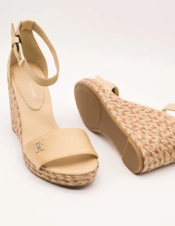 Sandalia Tommy Hilfiger FW07914-ACR Harvest Wheat de Mujer