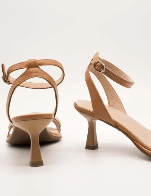 Sandalia Wonders F-8120 Iseo Cuero de Mujer