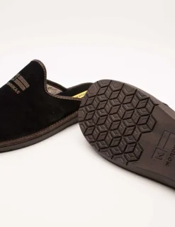 Zapatilla Nordika´s 236 afelpado negro nevada de hombre.