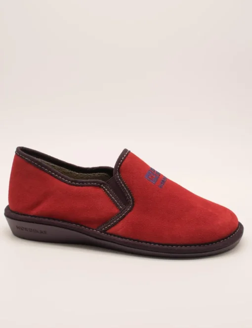 Zapatilla Nordika´s 8155 cherry de mujer.