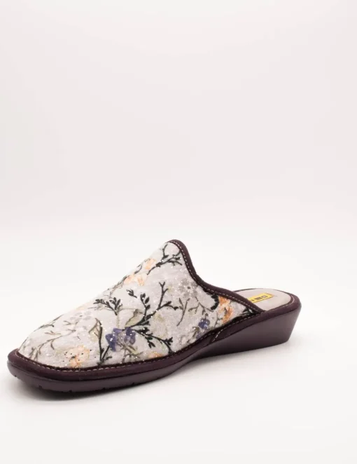 Zapatilla Nordika´s 347/8 flor perla de mujer.