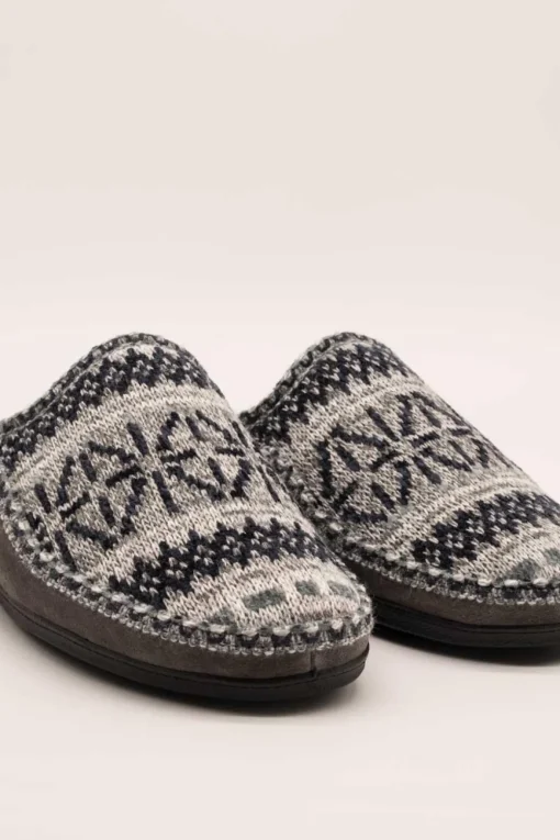 Zapatilla Nordika's 2502 lana teide ceniza