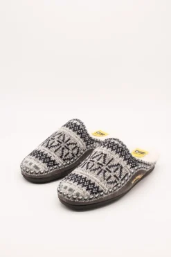 Zapatilla Nordika's 2502 lana teide ceniza
