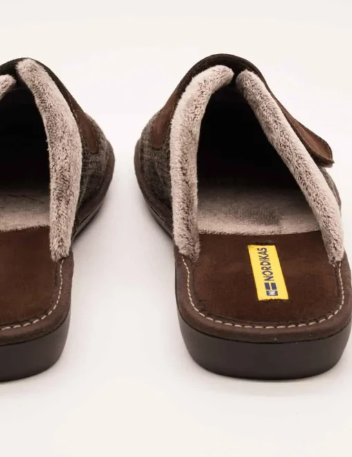 Zapatilla Nordika´s 7518 trenza moka de hombre