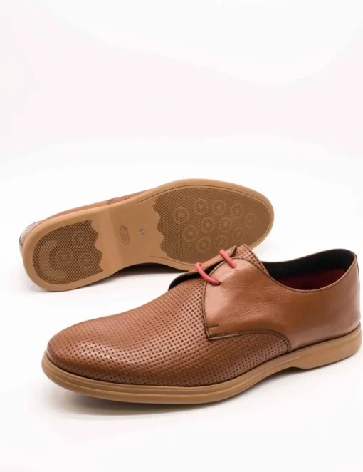 Zapato Keep Honest 16067 picado cruces tabaco de hombre