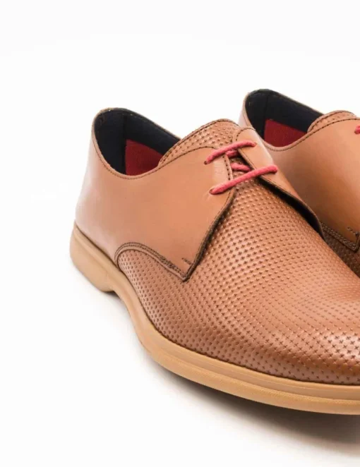 Zapato Keep Honest 16067 picado cruces tabaco de hombre