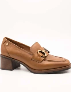 Zapato Carmela 162001-01 Camel de Mujer