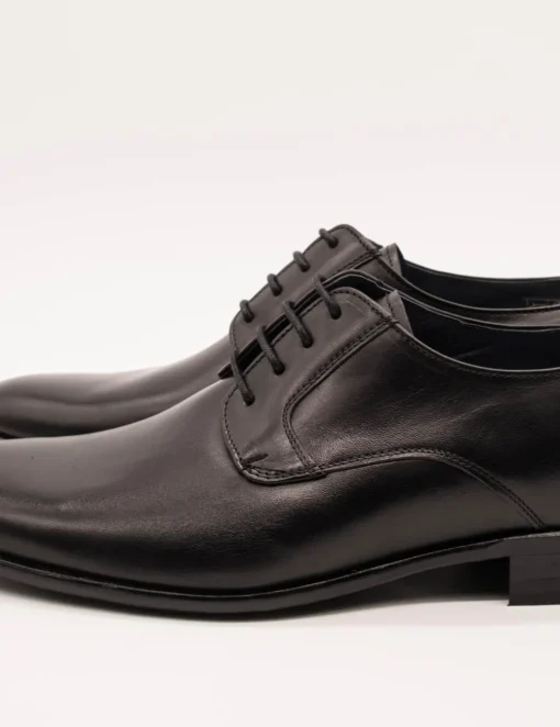 Zapato Donattelli 9390 Toledo negro de hombre.