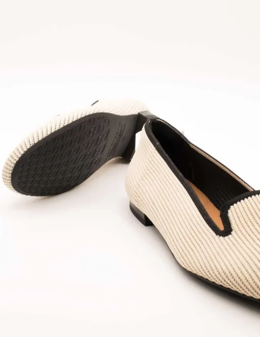 Zapato Miss Elastiic 076544-65-77 Calpe Crema de Mujer